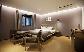 Brown Dot Hotel